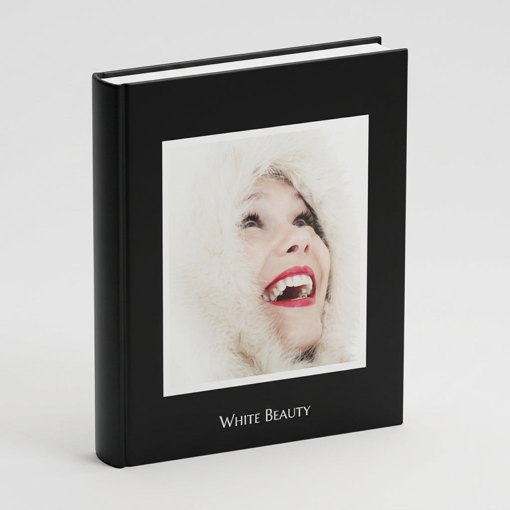 Portada del fotolibro Negro personalizado para retratos | AUROS