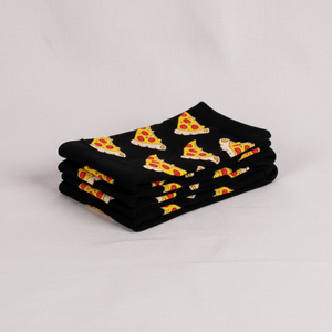 Medias personalizadas negras con estampado de porciones de pizza